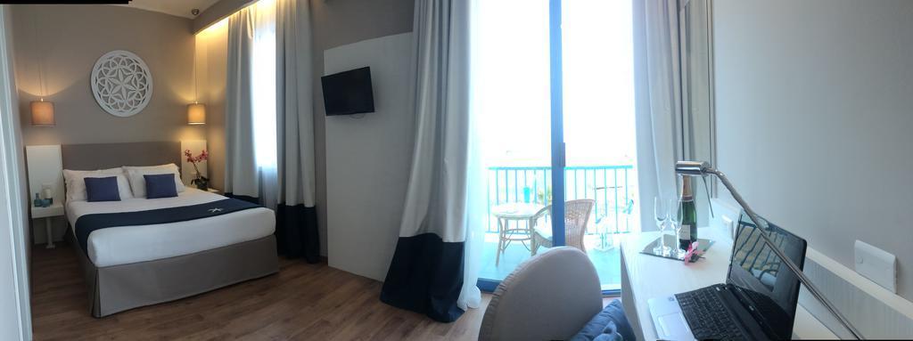 Hotel Mediterraneo Lido di Latina Exterior foto